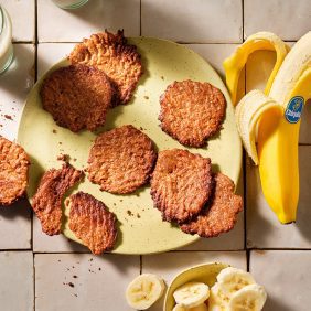 Veganska kakor med mandelsmör, banan och kokos