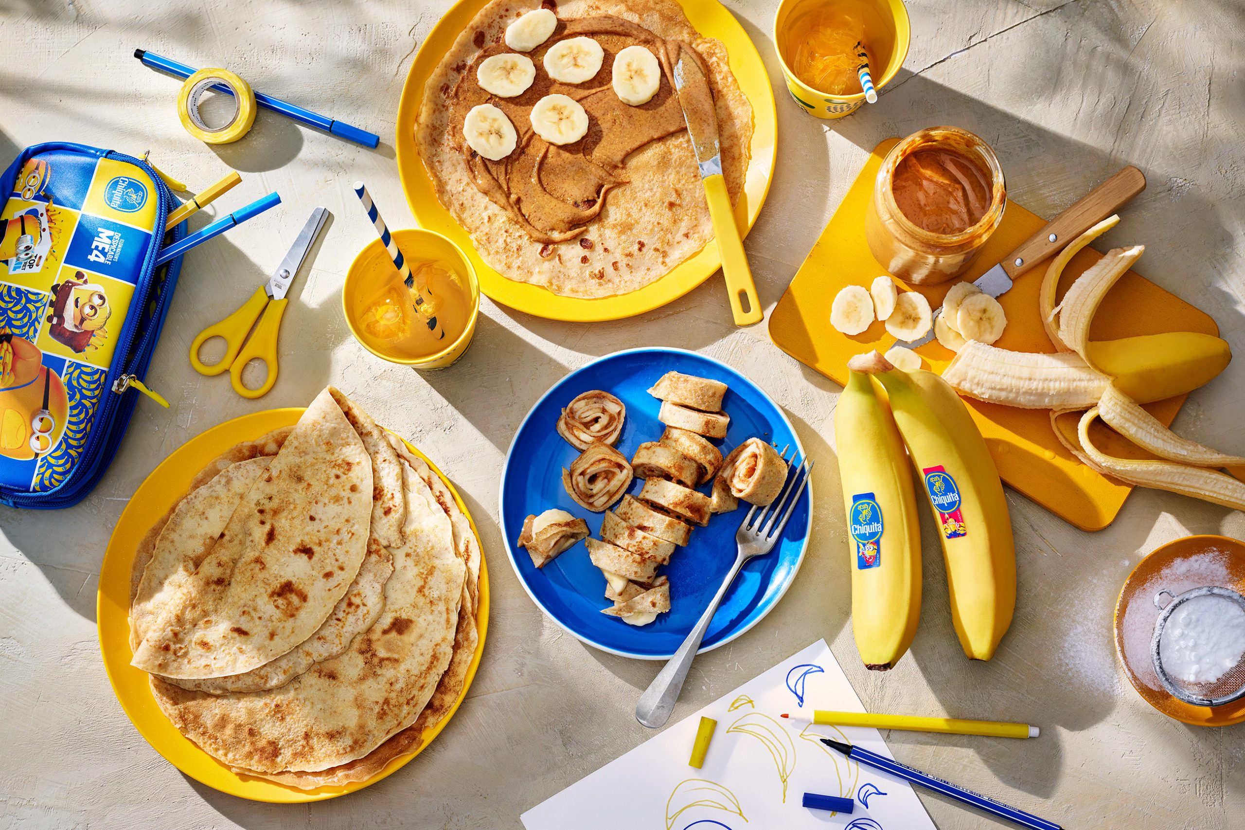 Pannkaksrullar med Chiquita-bananer och jordnötssmör